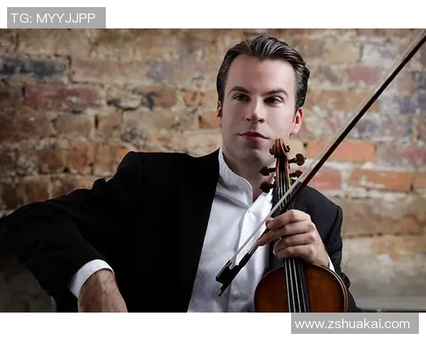 球星争锋：足球与篮球世界的巅峰对决与跨界魅力探讨